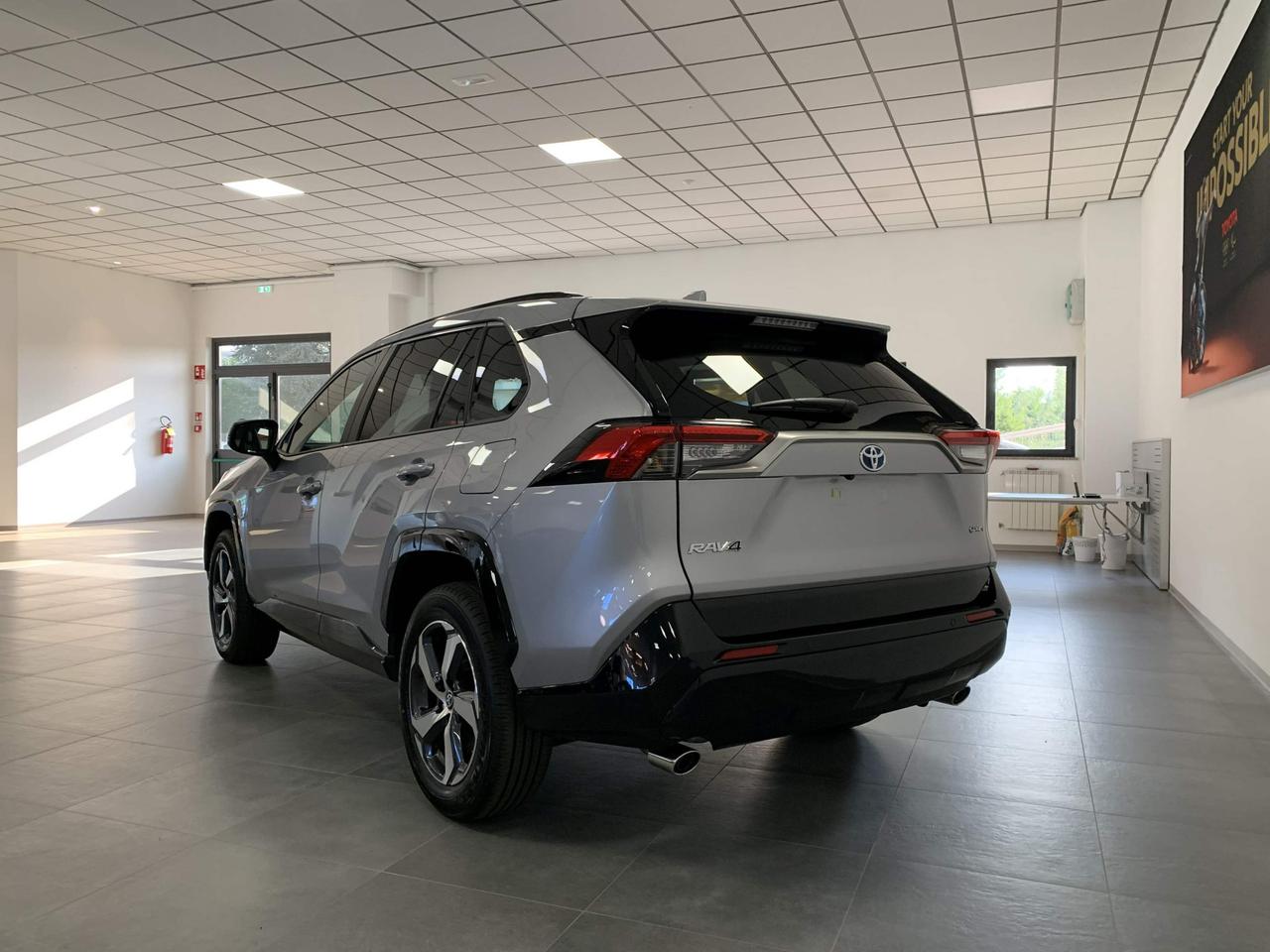 Toyota Rav4 2.5 vvt-ie phev More Dynamic awd-i