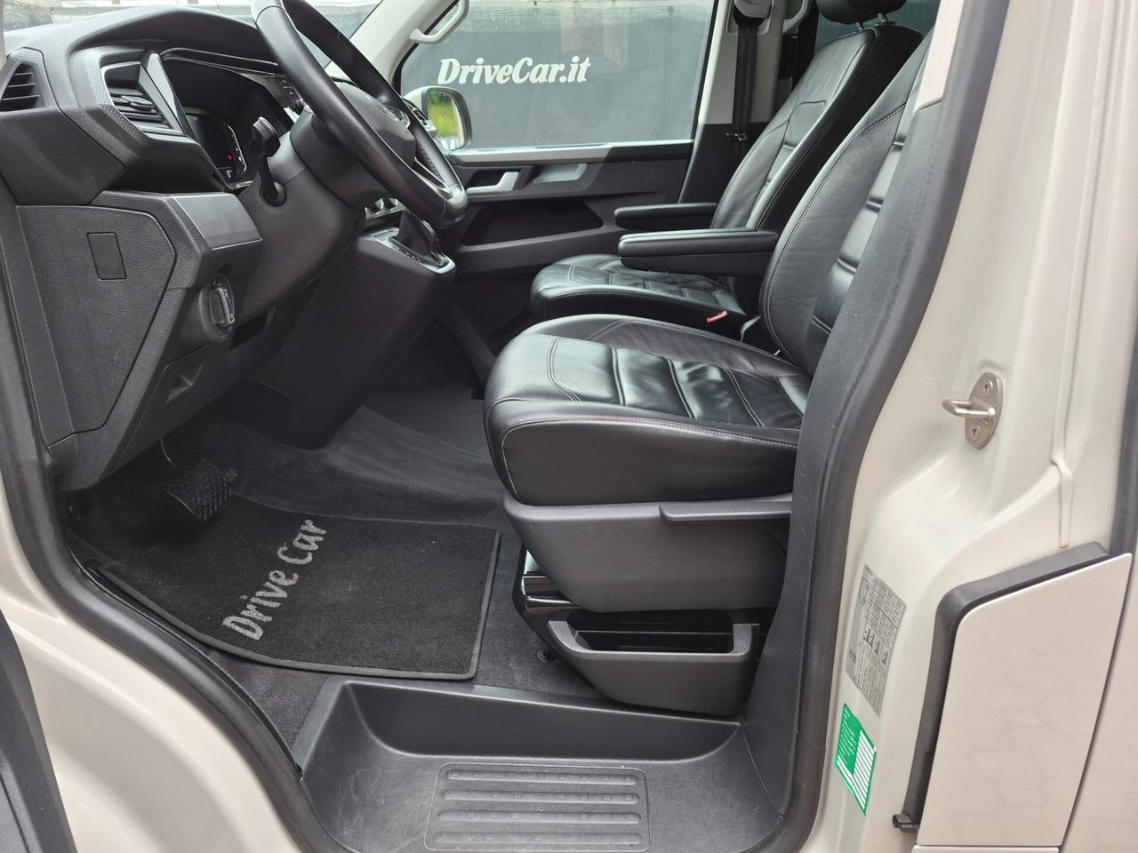 Volkswagen T6.1 Multivan 2.0 TDI COMFORTLINE DSG 150CV 5 PORTE PASSO CORTO PELLE NAVI CARPLAY