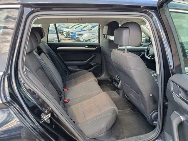 VOLKSWAGEN Passat Variant 2.0 TDI Business BlueMotion Tech.