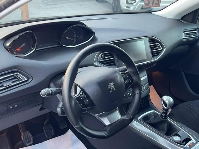 Peugeot 308 PureTech Turbo 130 S&S SW Allure