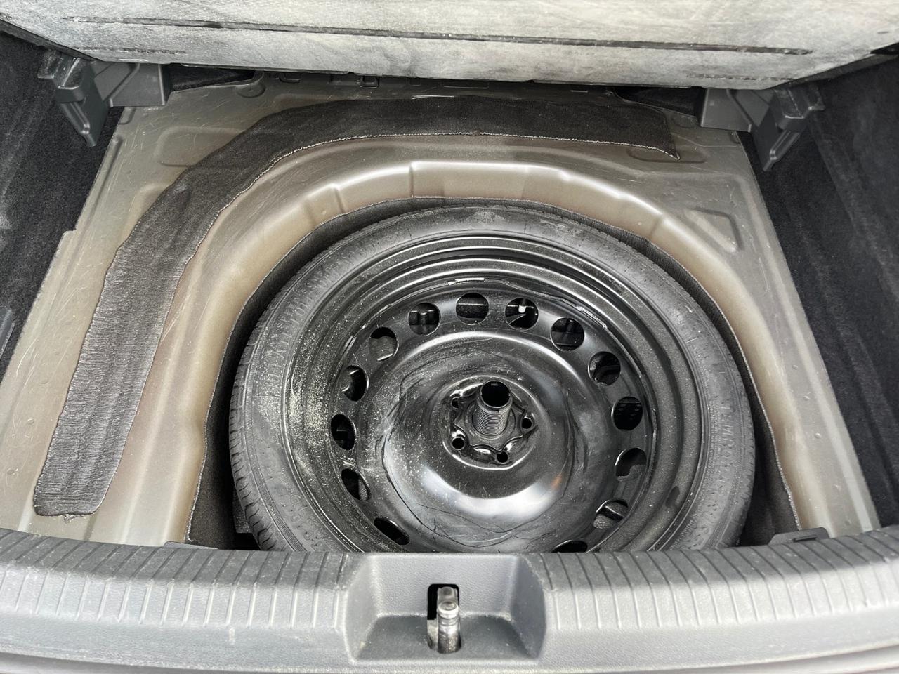 Volkswagen Taigo 1.0 tsi life 110cv