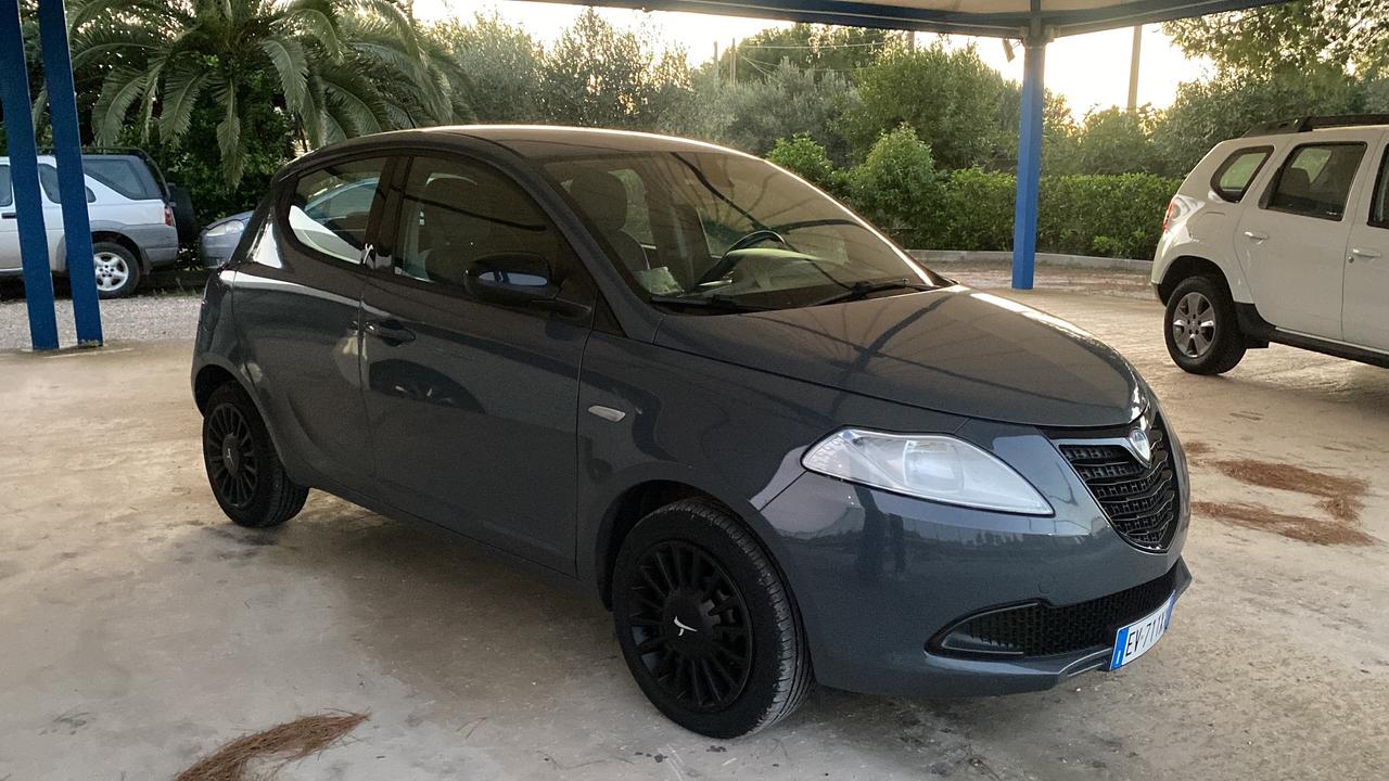 Lancia Ypsilon 1.2 69 CV 5 porte S&S Silver ---KM CERTIFICATI---POSSIBILITA' collaborazione stock auto per commercianti ---