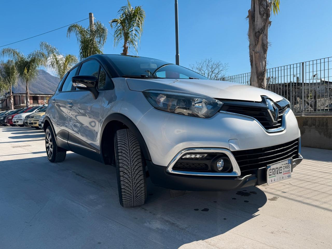 RENAULT CAPTUR 2017 900 BENZINA 90 CV *67.000 KM