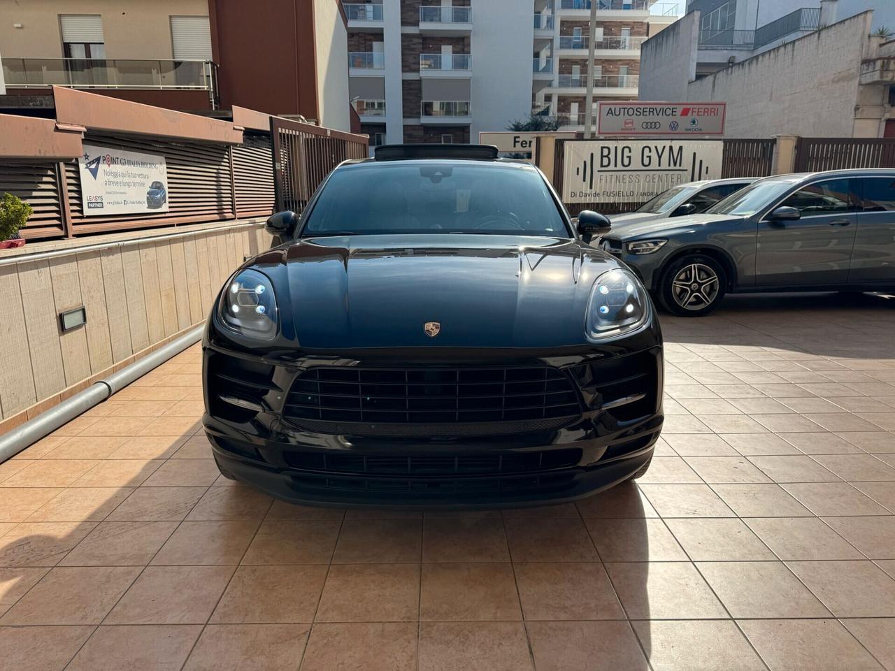 Porsche Macan 2.0 245CV TETTO