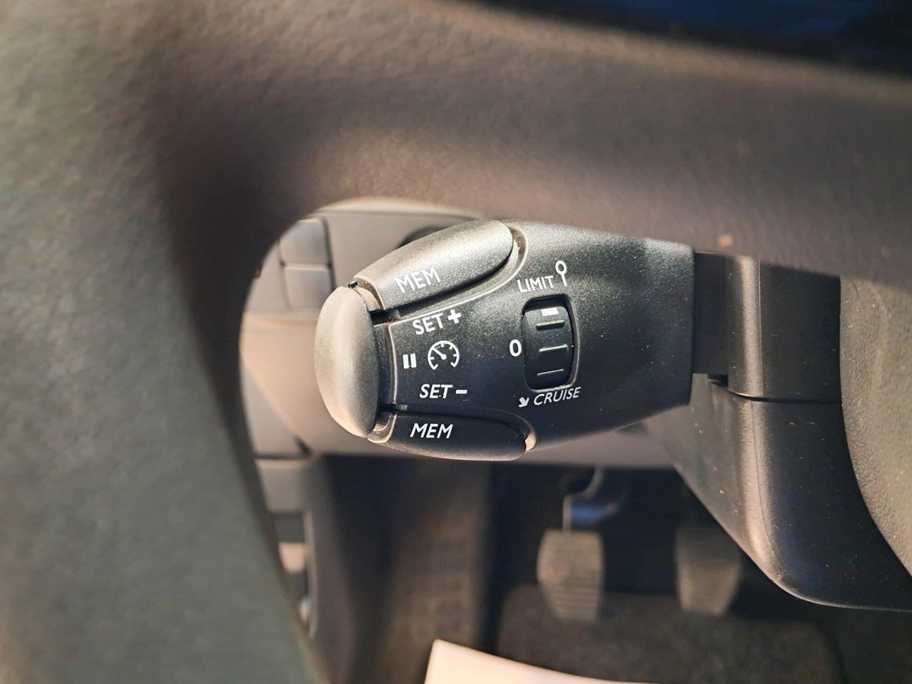 Citroen C3 BlueHDi 102 S Feel Pack
