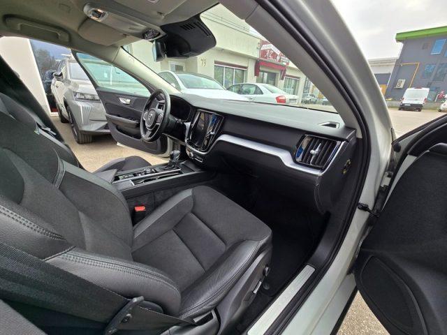 VOLVO V60 D3 Business IVA ESPOSTA PERMUTE