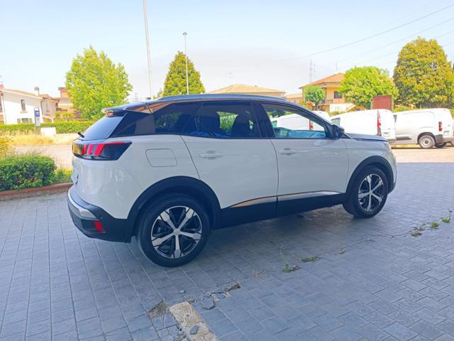 PEUGEOT 3008 BlueHDi 130 S&S EAT8 Allure
