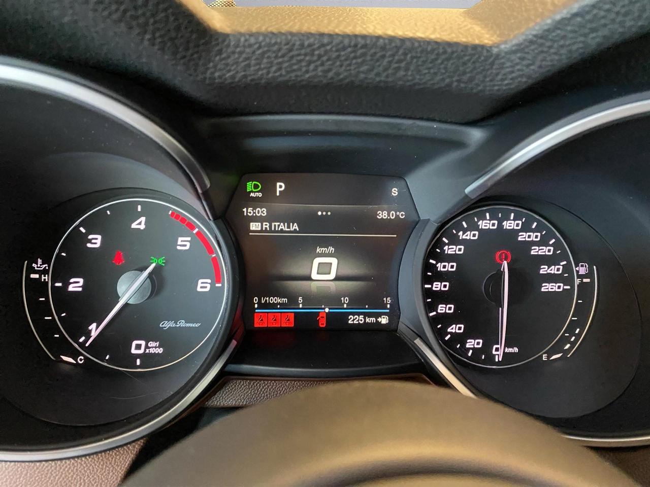Alfa Romeo Stelvio 2.2 t Executive Q4 180cv auto