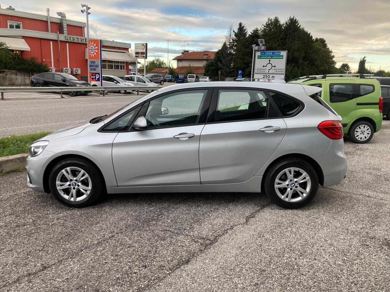 Bmw 216 218d Active Tourer Advantage