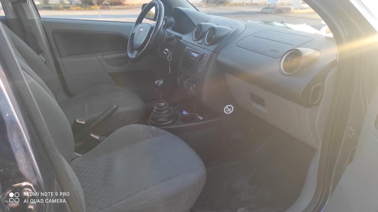 Ford Fiesta 1.4 TDCi 5p. Ghia (Accetto Permute)