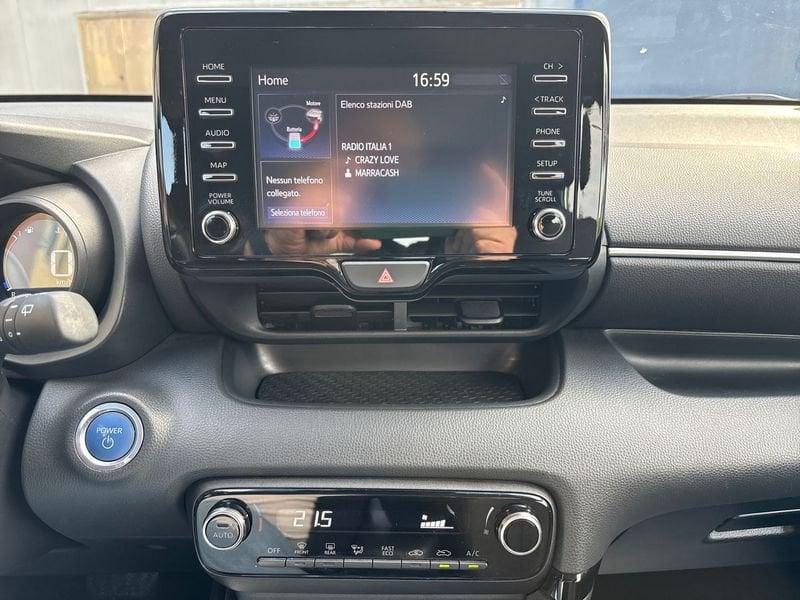 Toyota Yaris Hybrid Trend MY22