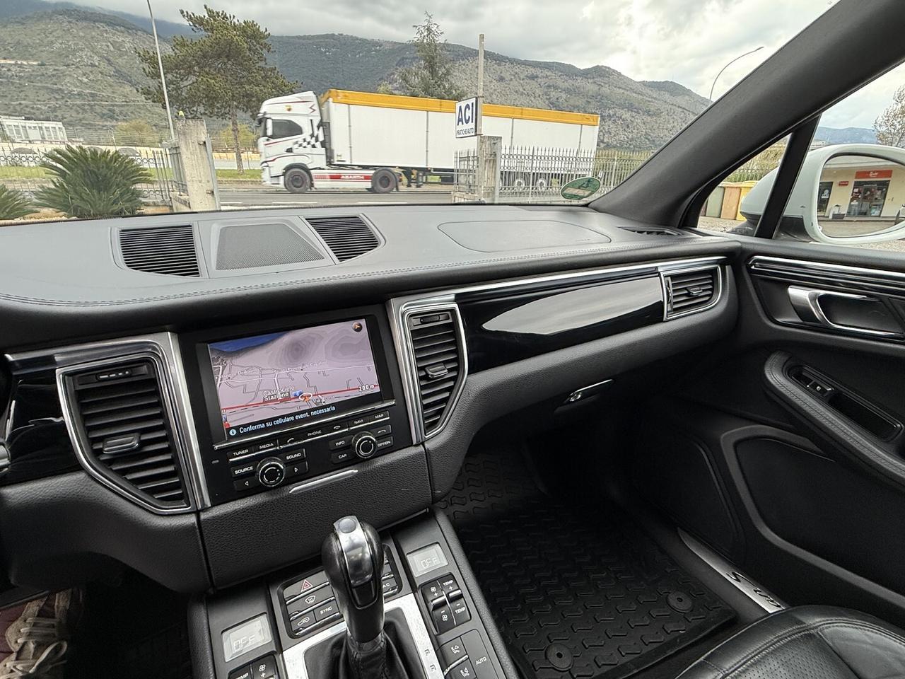 PORSCHE MACAN S DIESEL NAVI TETTO LED