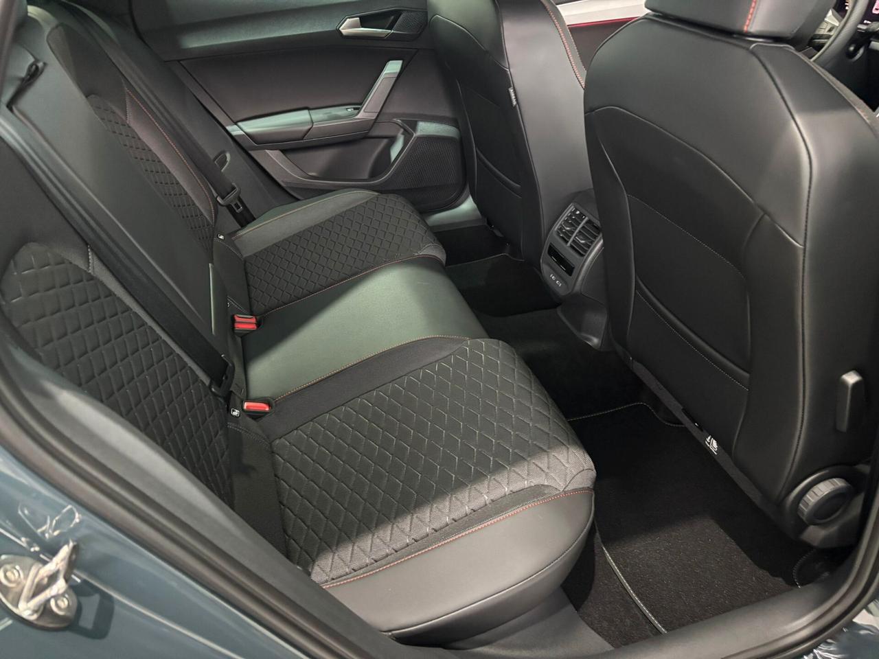 Seat Leon 1.5 hybrid 116 CV DSG FR