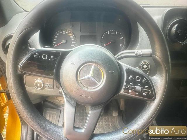 MERCEDES-BENZ Sprinter F32/30 REFRIGERATO + IVA