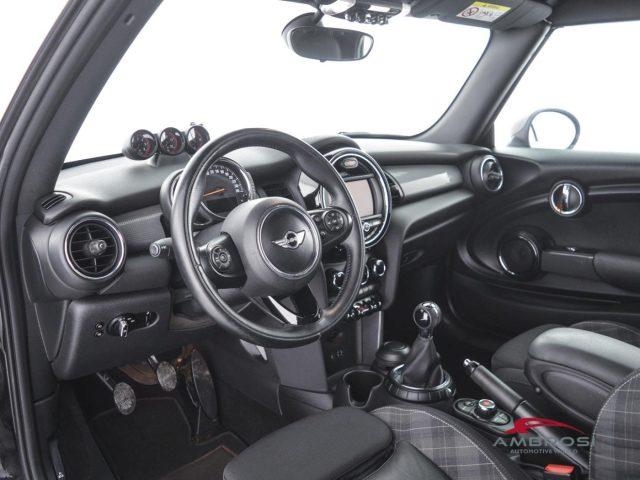 MINI Cabrio Cooper D 1.5 Cooper D Hype