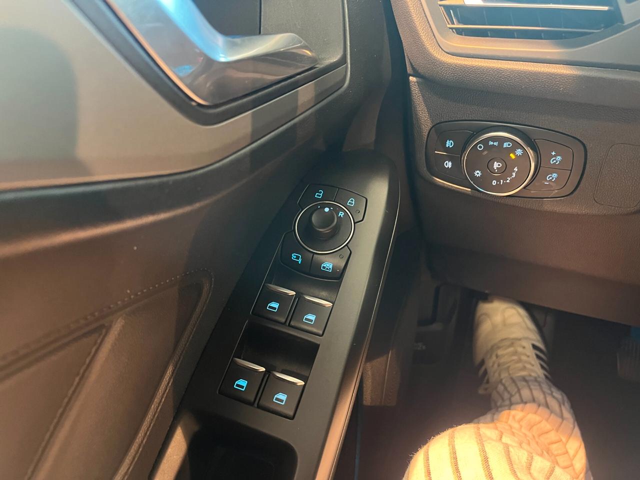 Ford Focus 1.0 EcoBoost Hybrid 125 CV 5p. ST-Line