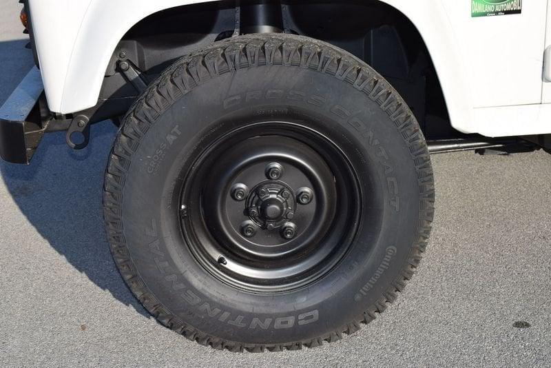 Land Rover Defender 90 2.4 TD4 SOLO 69000KM!!