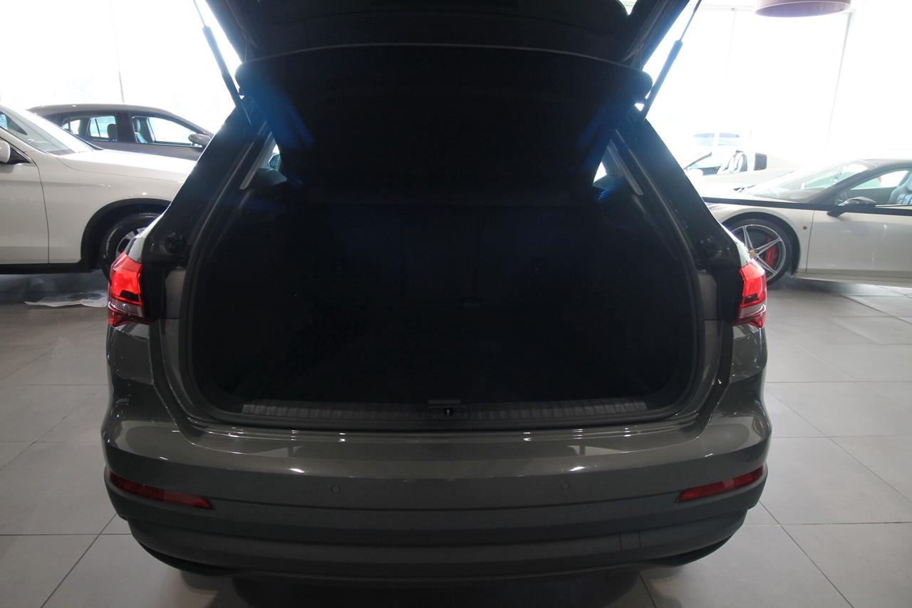 AUDI Q3 35 TDI S TRONIC