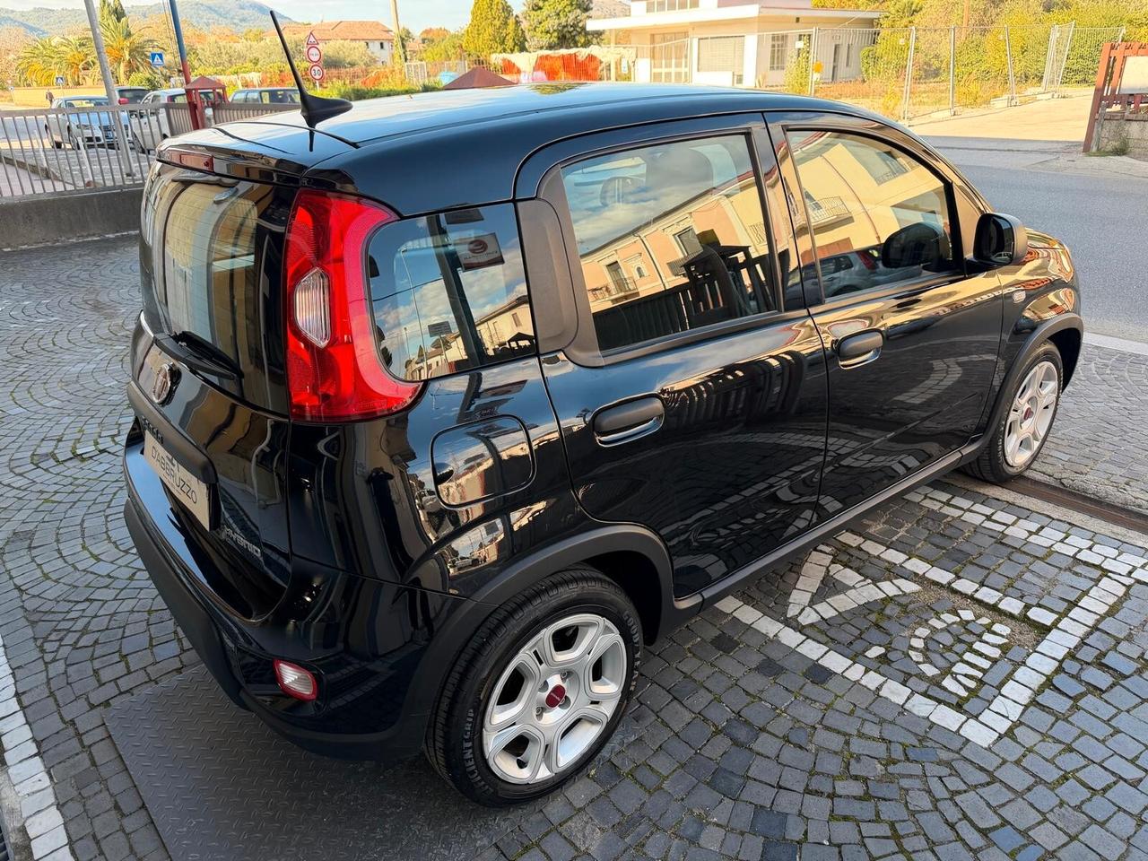 Fiat Panda 1.0 70CV S&S Hybrid Pandina