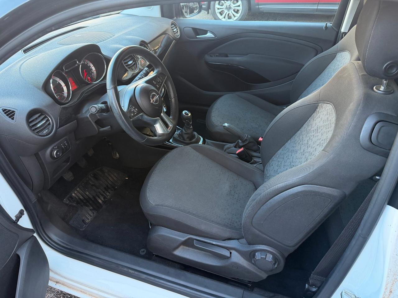 Opel Adam Rocks 1.2 70 CV NEOPATENTATI