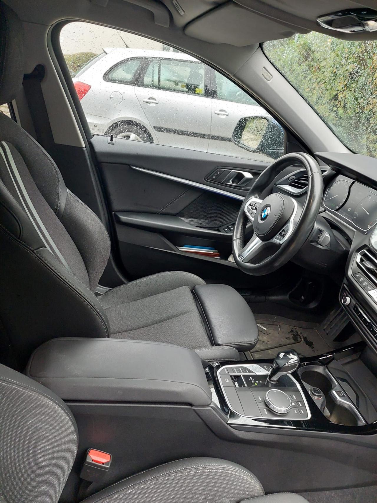Bmw 118 118d 5p. Sport