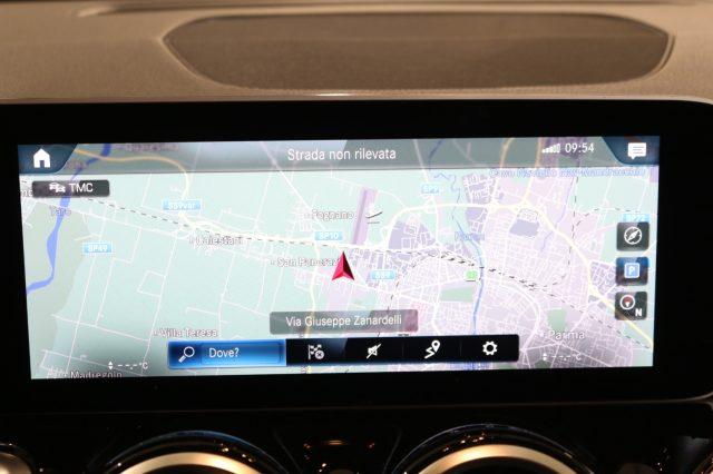 MERCEDES-BENZ GLB 180 d Automatic Sport "" 18" / AUTOMATICA ""SERVICE""