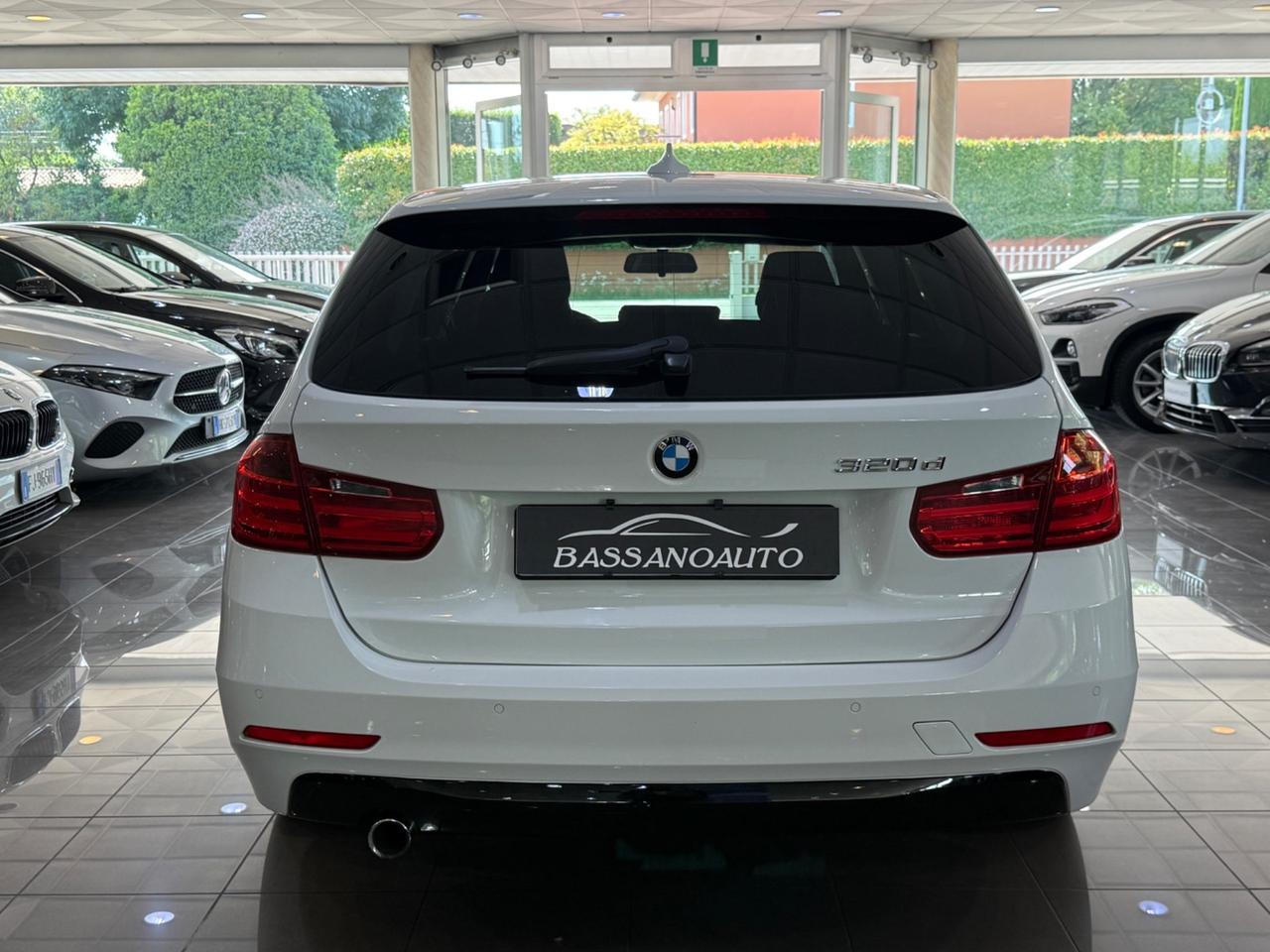 Bmw 320 Touring 320d MANUALE !!