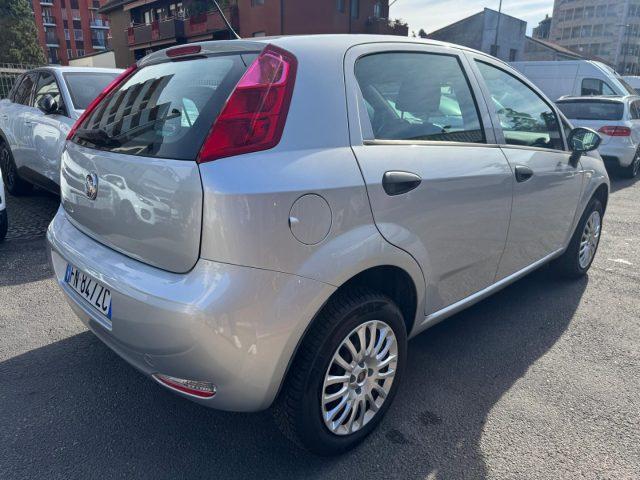 FIAT Punto 1.4 8V 5 porte Natural Power Street