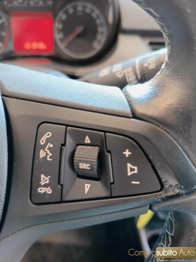 OPEL Corsa 1.2 5 porte Cosmo