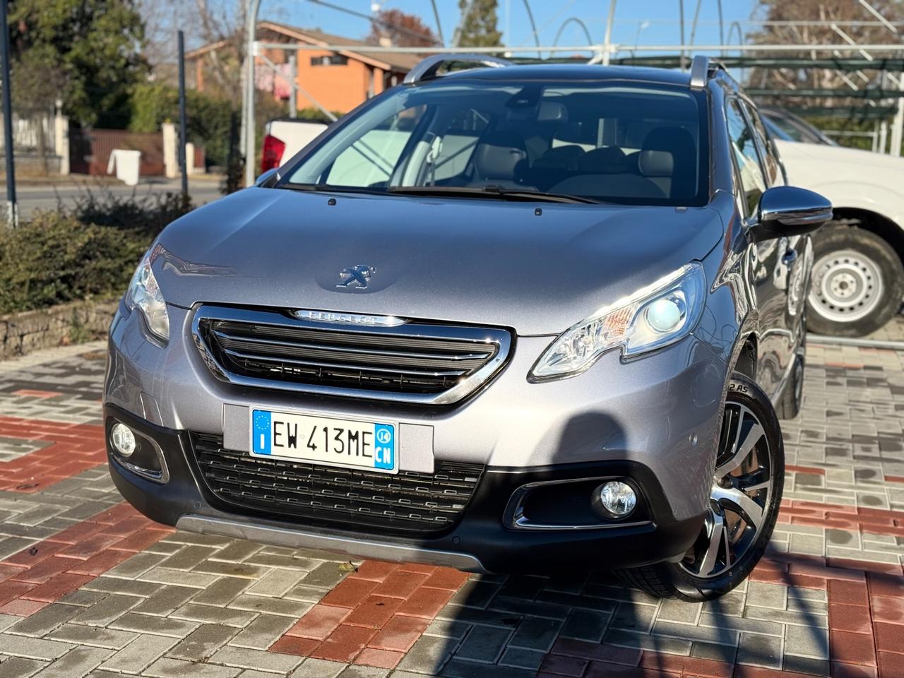 Peugeot 2008 1.6 e-HDi 115 CV Stop&Start Allure