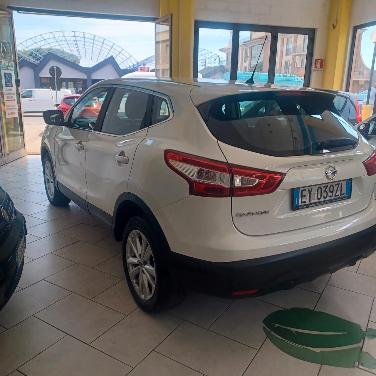 PERFETTA NISSAN QASHQAI 1.2 GARANZIA INCLUSA