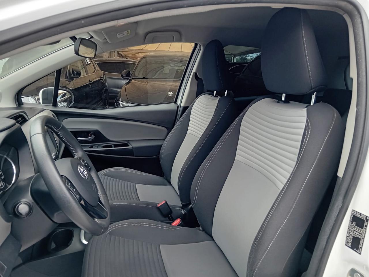 Toyota Yaris 1.5 Hybrid 5 porte Active