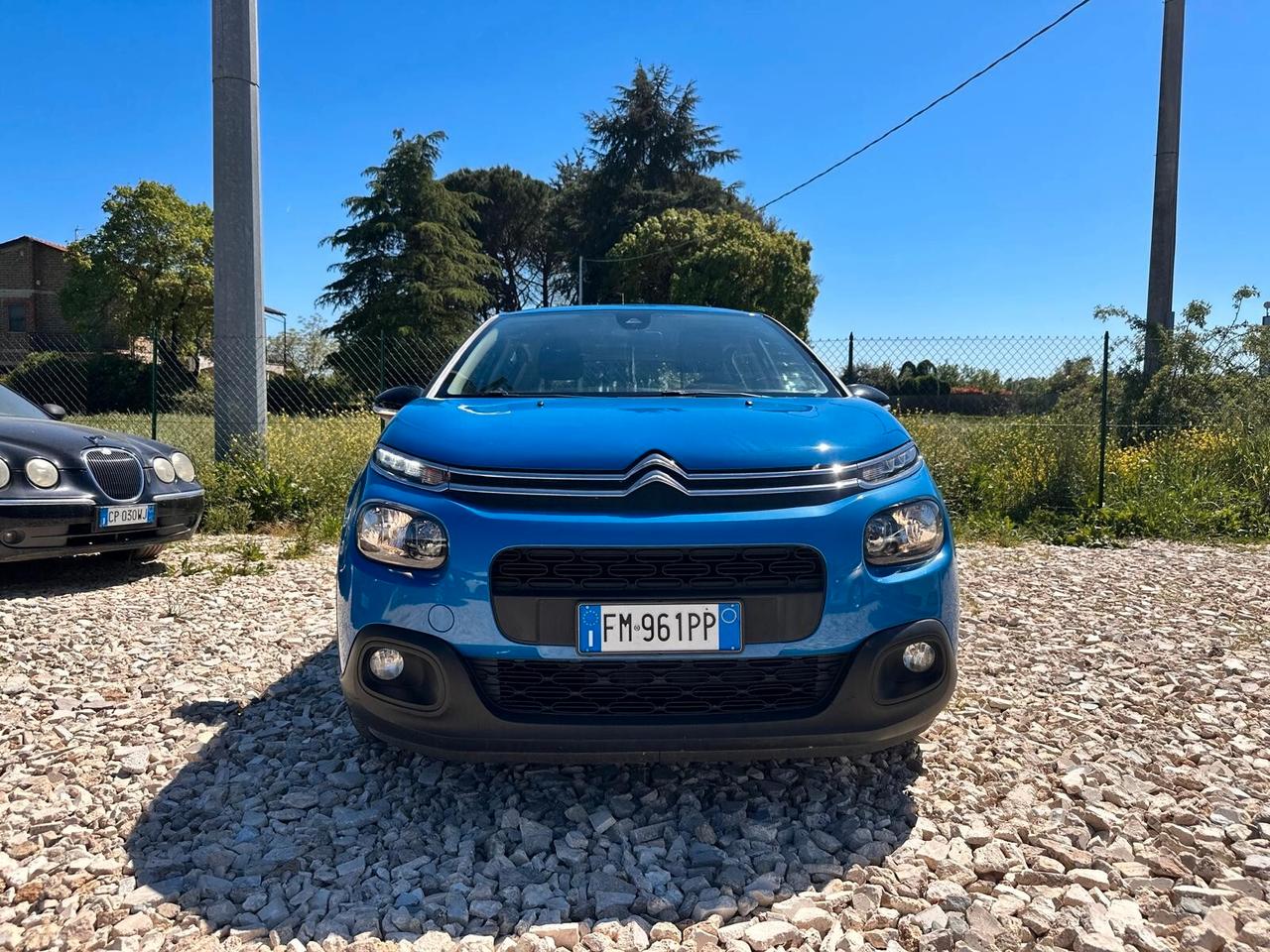 Citroen C3 PureTech 82 GPL Shine