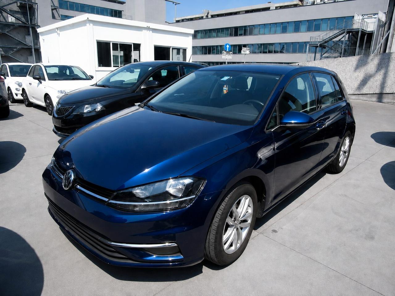 VOLKSWAGEN GOLF 1.6 TDI 115CV BUSINESS - 2020