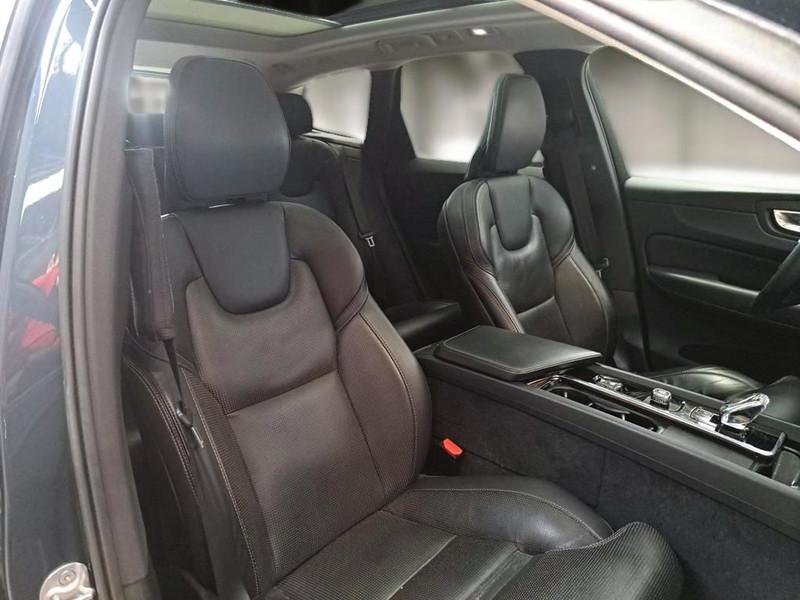 VOLVO XC60 T8 PLUG-IN AWD AUTO PLUS BRIGHT SUV