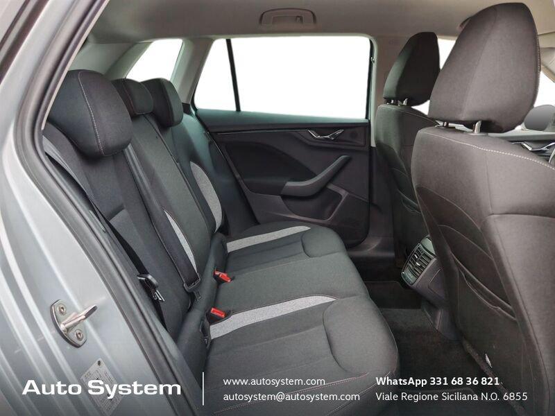 Škoda Kamiq Kamiq 1.0 tsi Black Dots 115cv