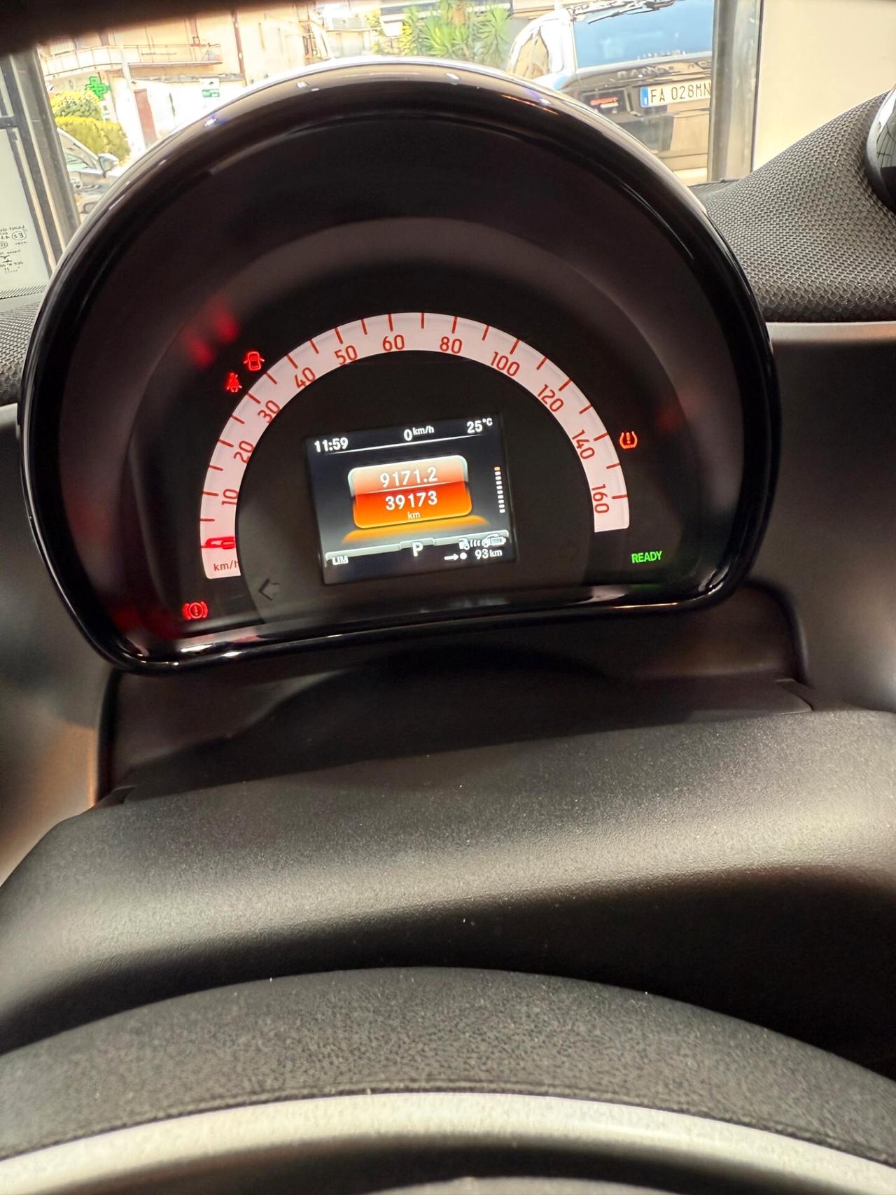 Smart ForTwo EQ Racingrey