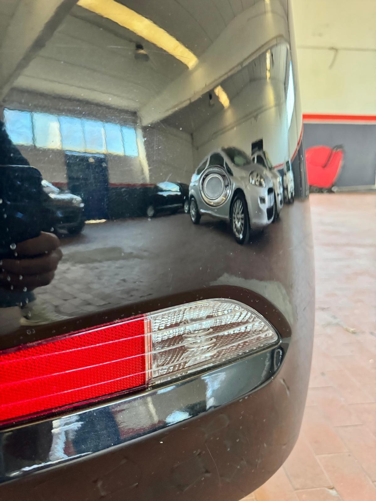 Hyundai i20 1.2 MPI MT GPL Connectline