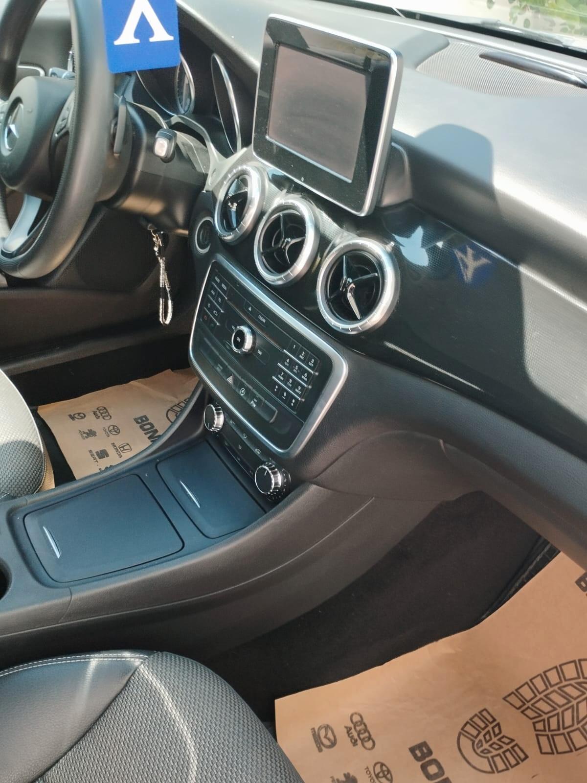 Mercedes-benz CLA 180 d Executive
