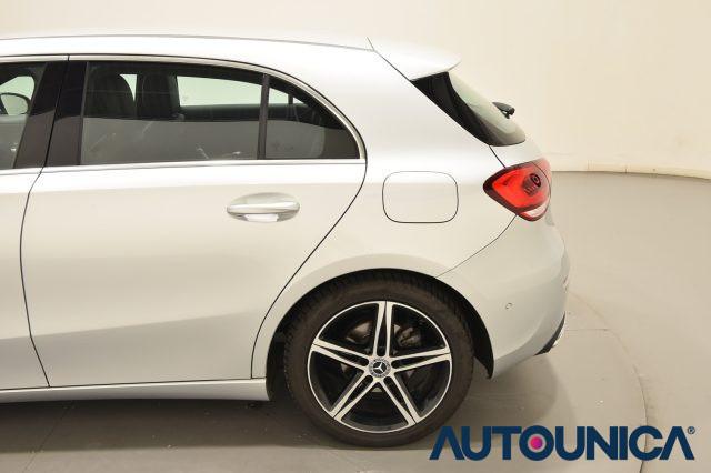 MERCEDES-BENZ A 180 D AUTOMATICA SPORT NAVI LED COCKPIT