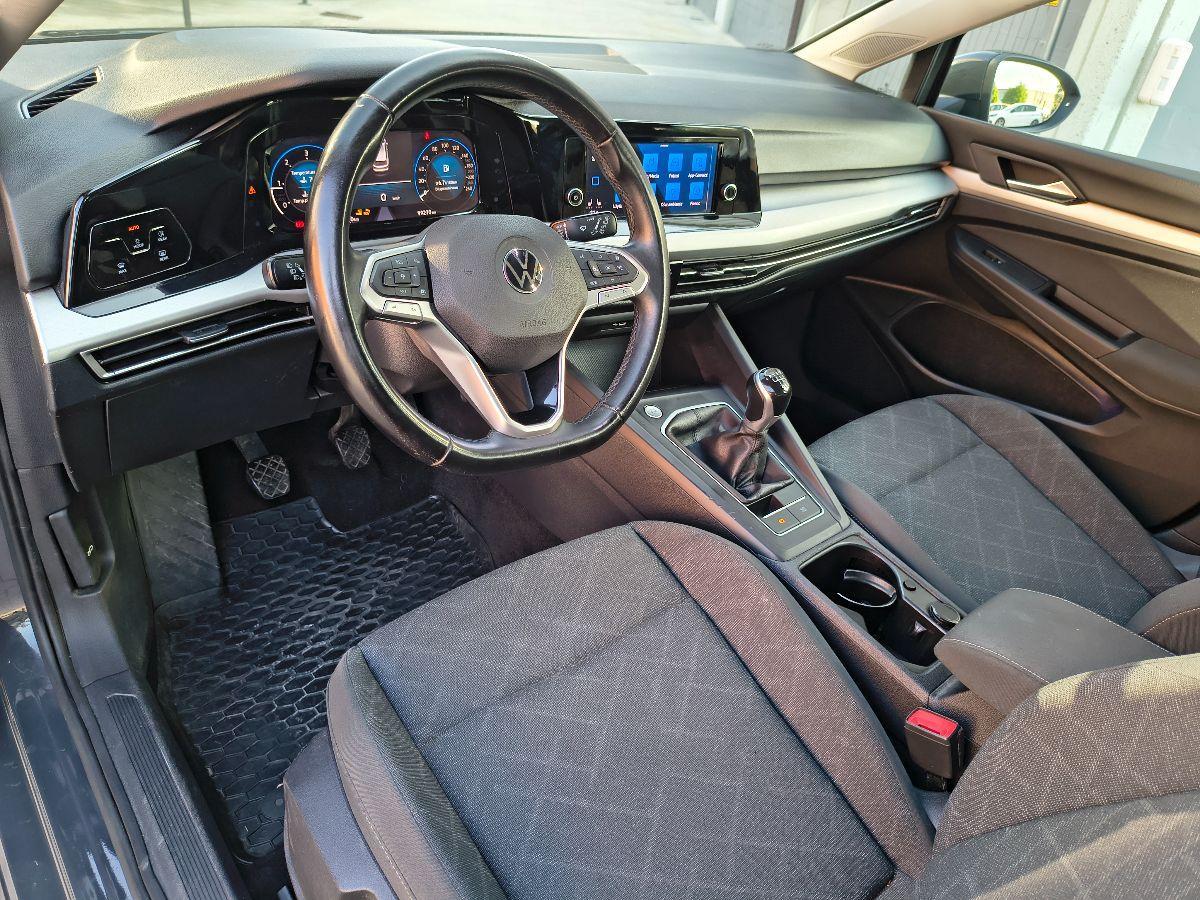 VOLKSWAGEN - Golf - Variant 2.0 TDI SCR Style