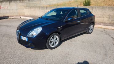 Alfa Romeo Giulietta 1.6 JTDm-2 105 CV Distinctive