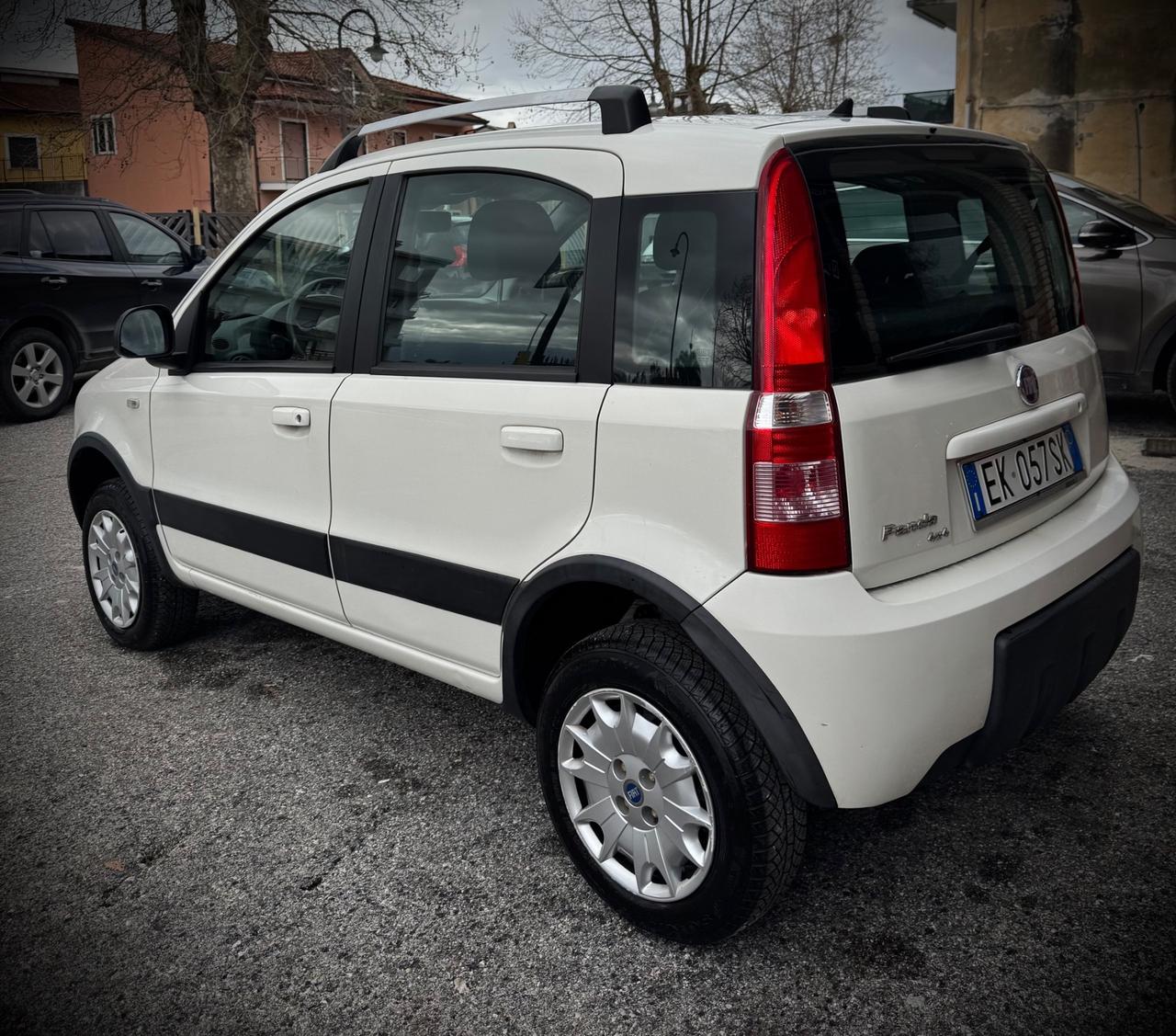 Fiat Panda 1.3 MJT 16V DPF 4x4 Climbing