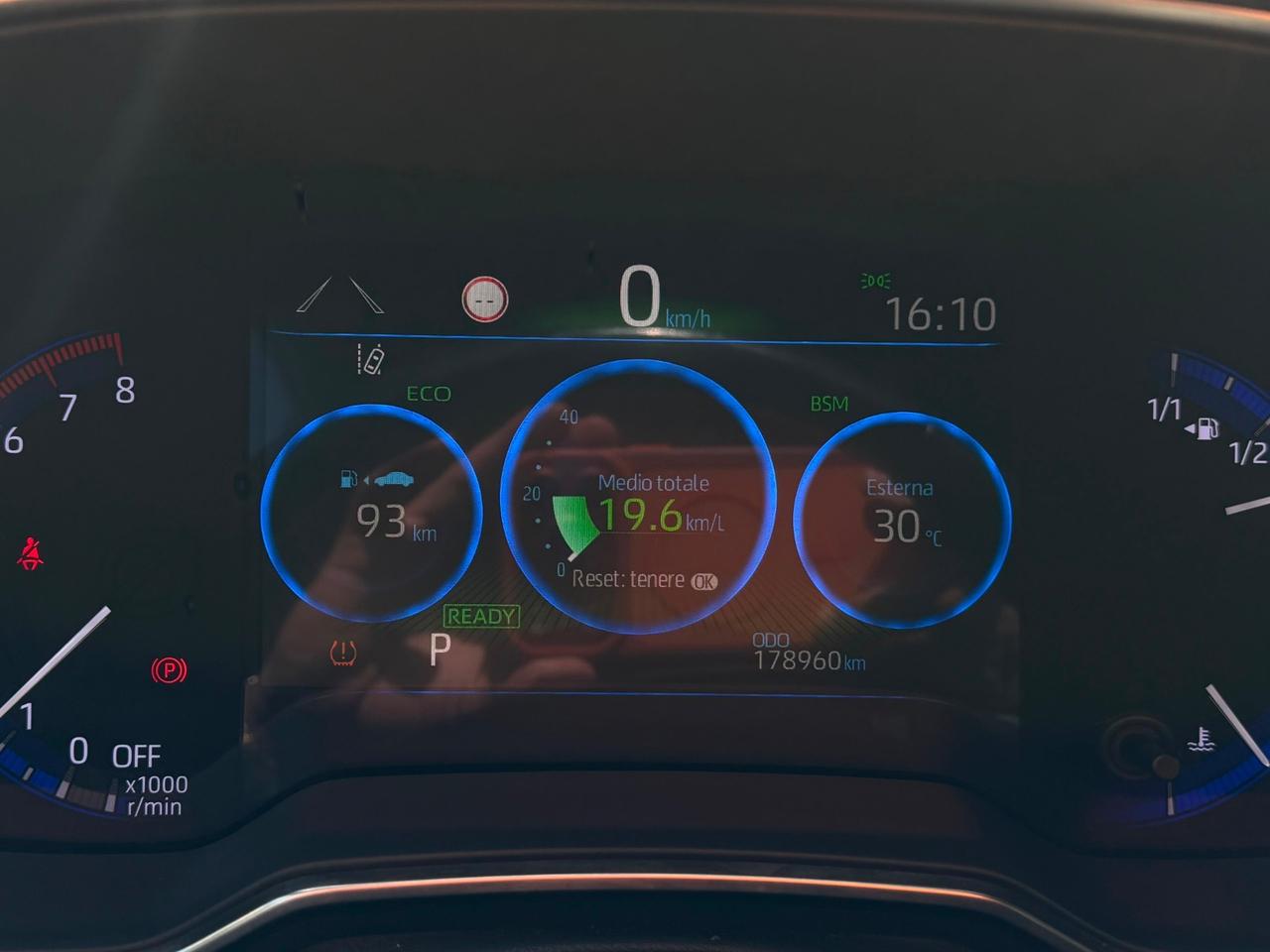 Toyota Corolla 2.0 Hybrid Style