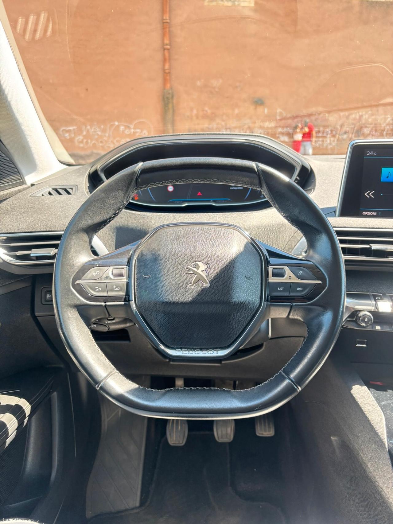 Peugeot 3008 1.6 Blue-HDi Allure