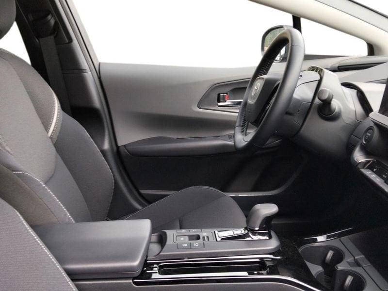 Toyota Prius Plug-in Hybrid Lounge