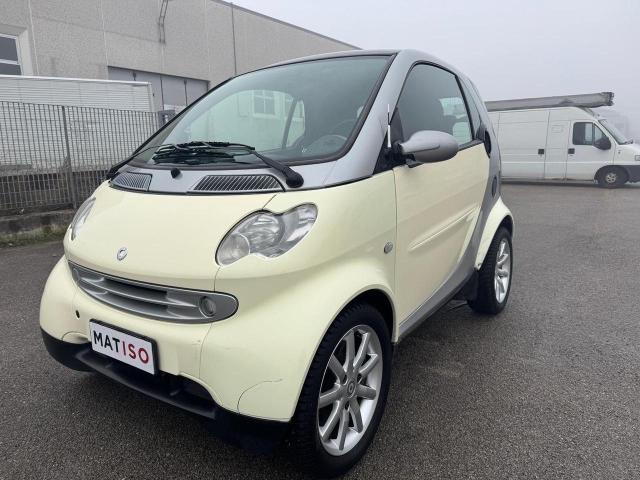 Smart ForTwo 800 coupé passion cdi