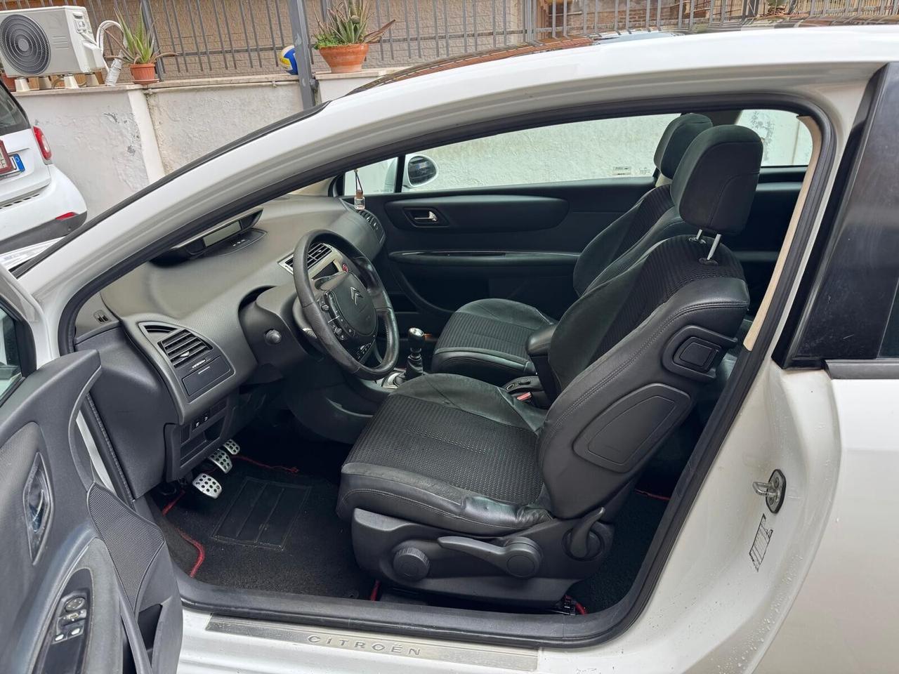 CITROEN C4 Coupe 1.6 16V Turbo THP 150CV VTR