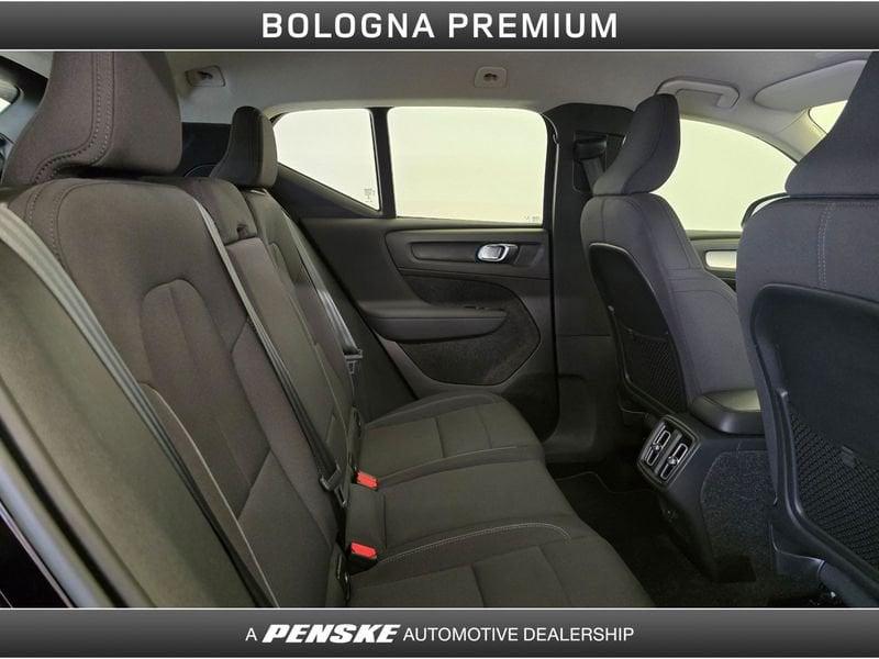 Volvo XC40 XC40 T2 Geartronic Momentum Pro