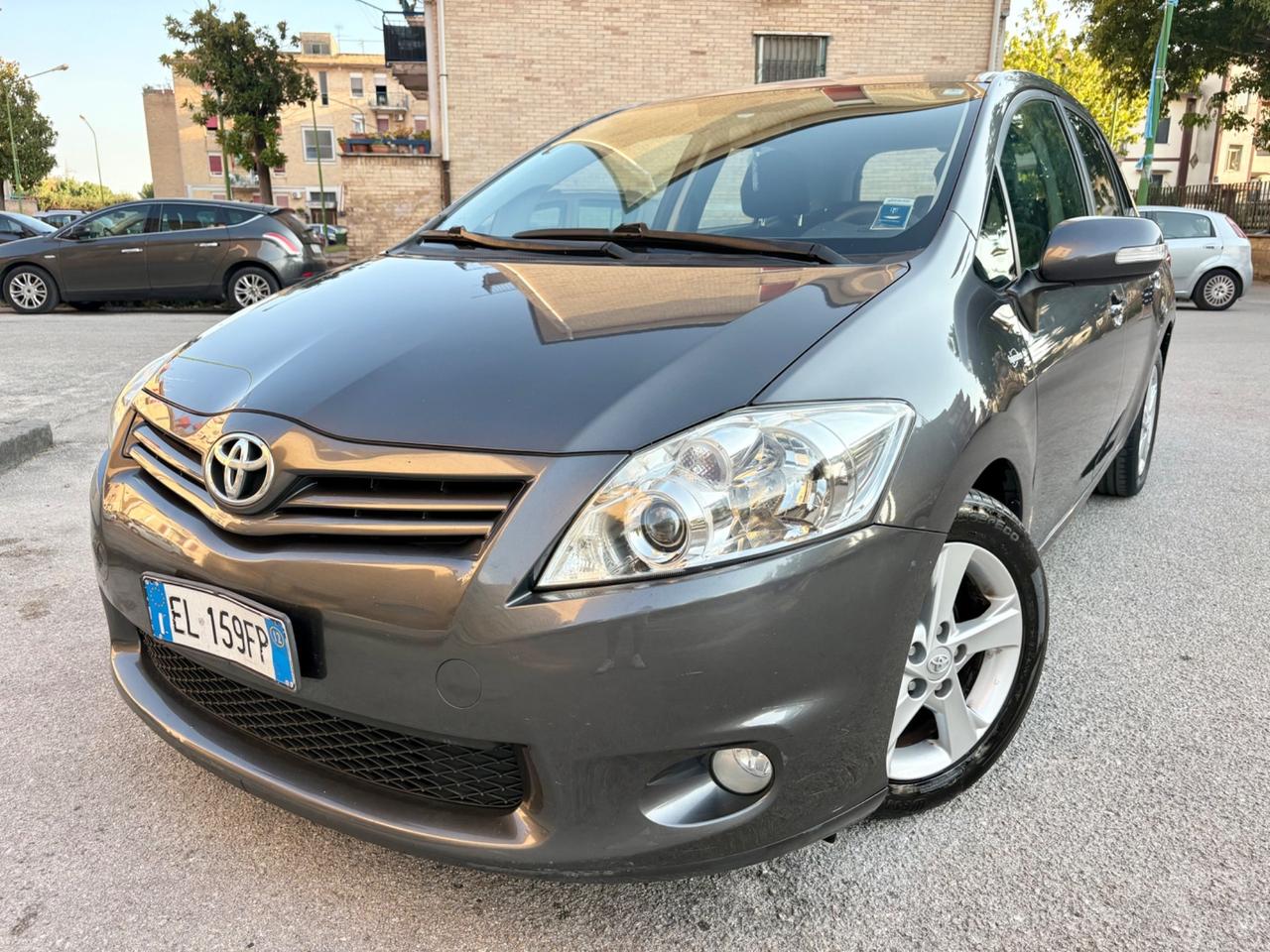 Toyota Auris 1.4 D-4D 5 porte 155000km